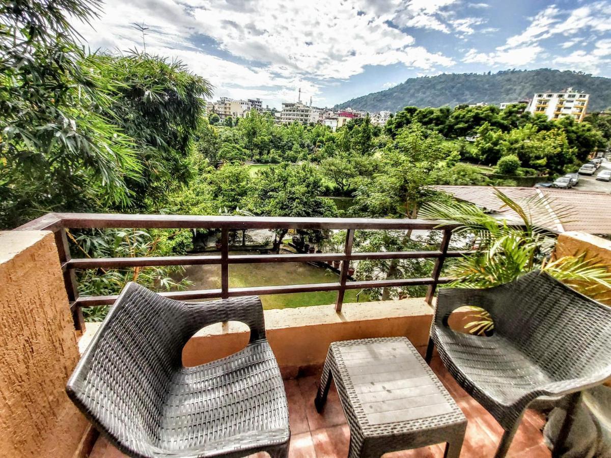 Aloha Serenity Apartments Risikés Kültér fotó